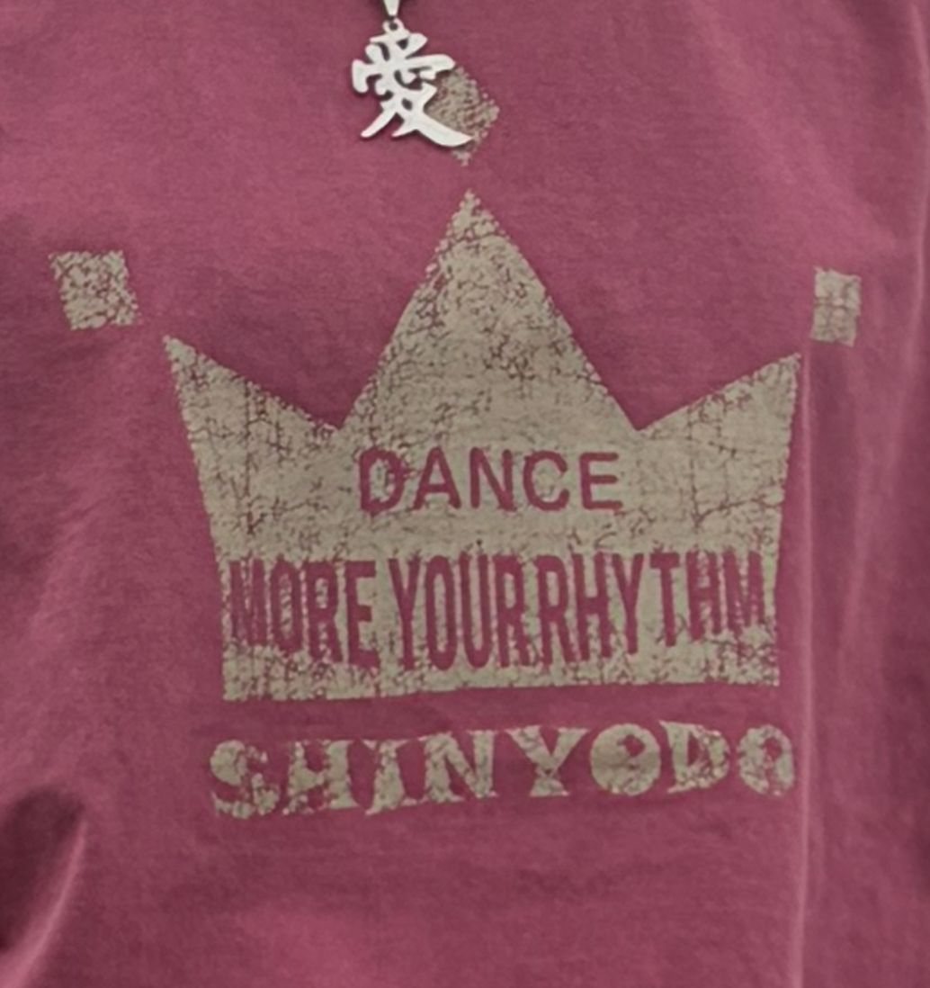 MORE YOUR RHYTHM ヴィンテージTシャツ