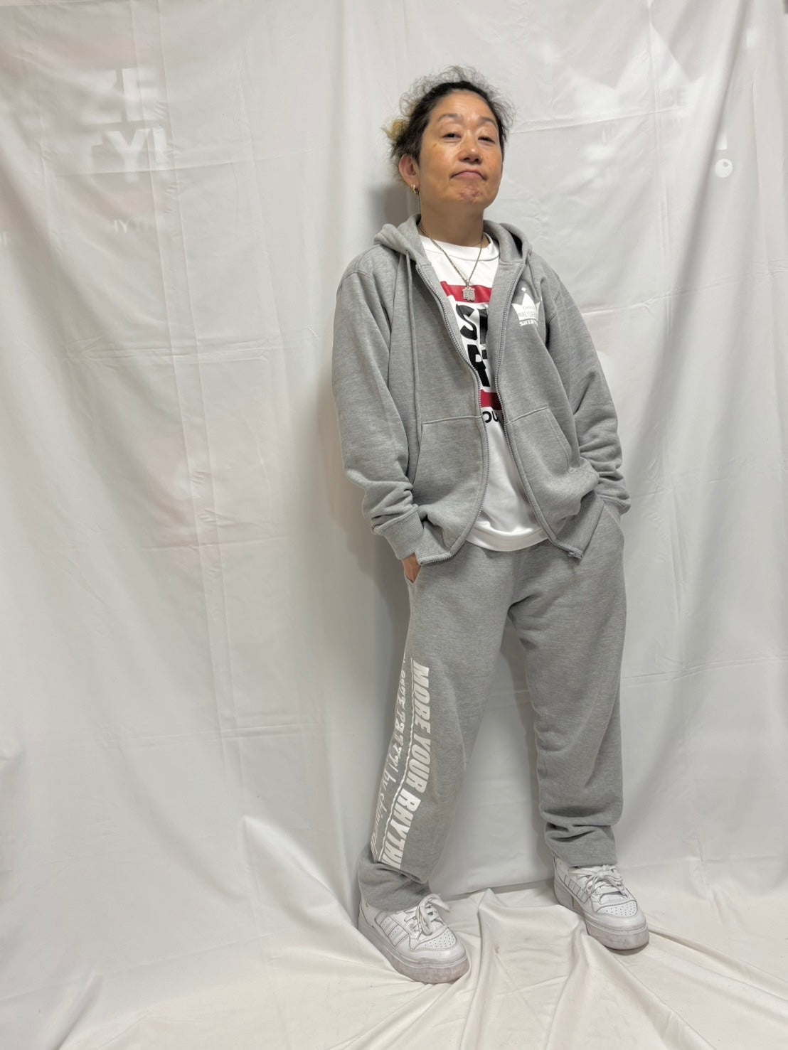 Regular Weight Sweatpants Side Logo (Gray x Pink) [Matching Set Available]