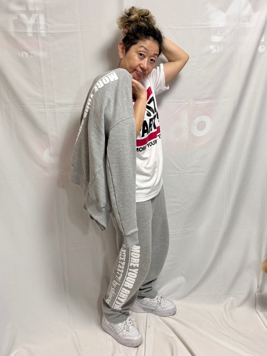 Regular Weight Sweatpants Side Logo (Gray x Pink) [Matching Set Available]