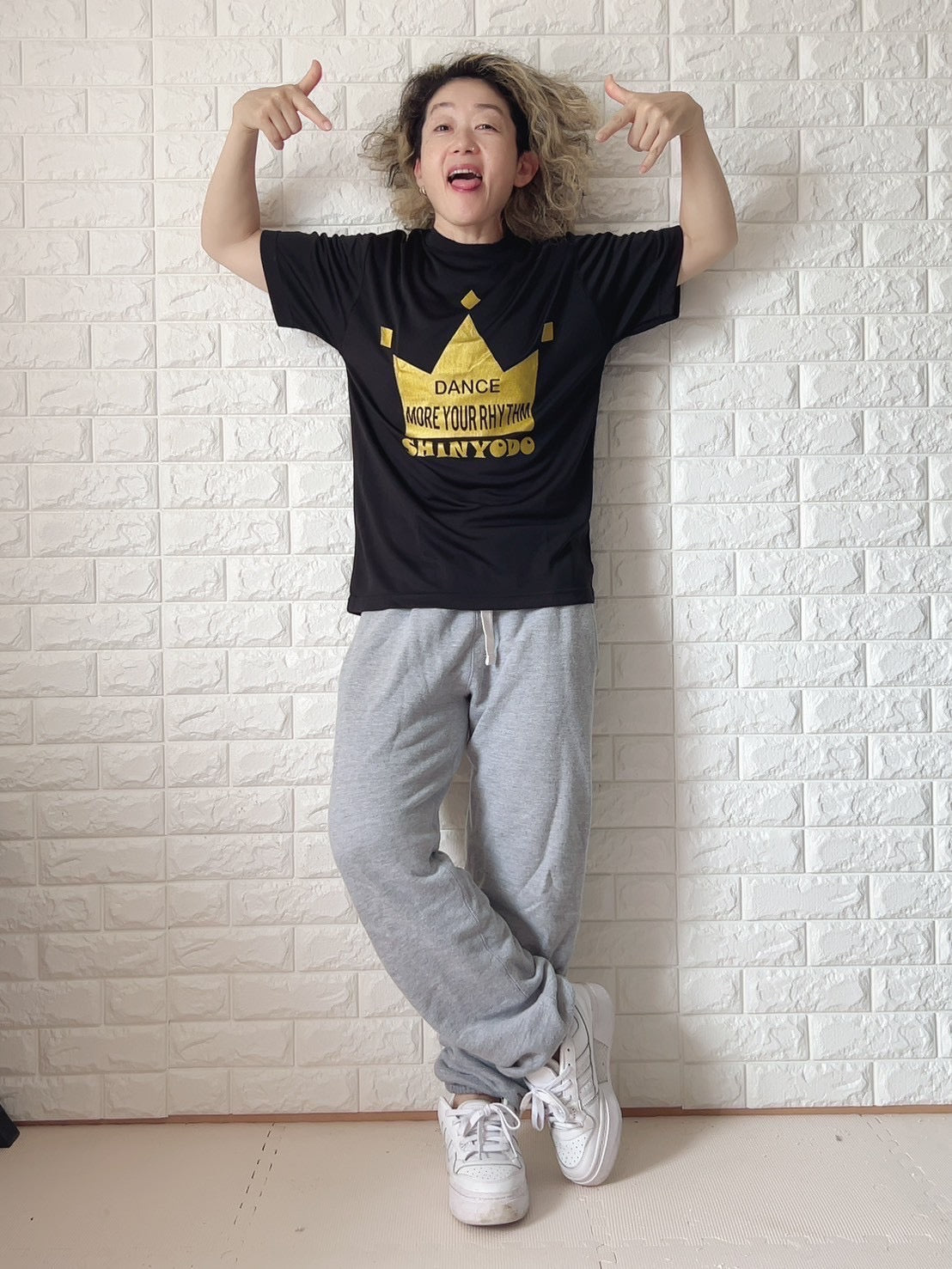 【定番】デカ王冠　ドライTシャツ